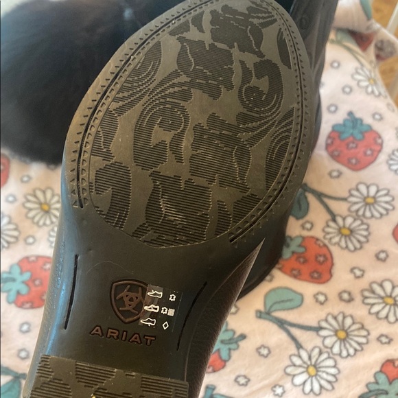 Black Western Cowboy Boots - Picture 2 of 6